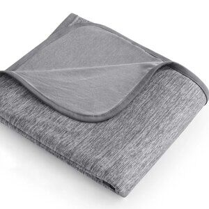 The Cold Blanket - Queen Size (Gray)